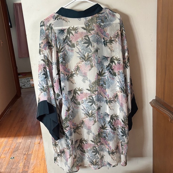 Floral Bath Robe - Picture 2 of 3